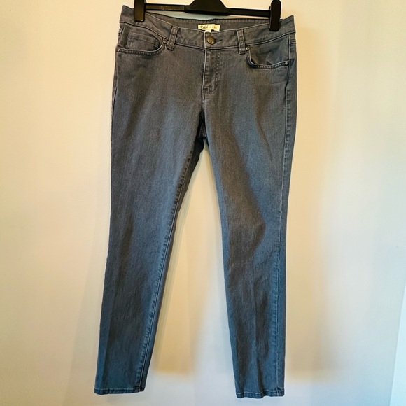 CAbi style 326 Bree Grey Skinny Jeans Mid rise - Size 8 - Picture 5 of 5